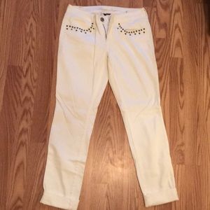 WHITE AMERICAN EAGLE SKINNY JEANS